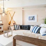 Nautic Strandhotel 3* זירקסדורף
